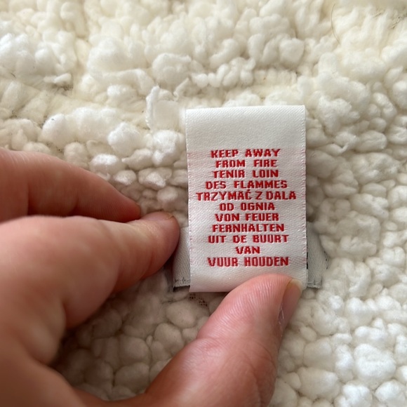 Baby Girls Aspen Kids Warm Vest - Picture 12 of 13